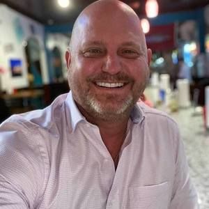 Meet your Posher, Lyle